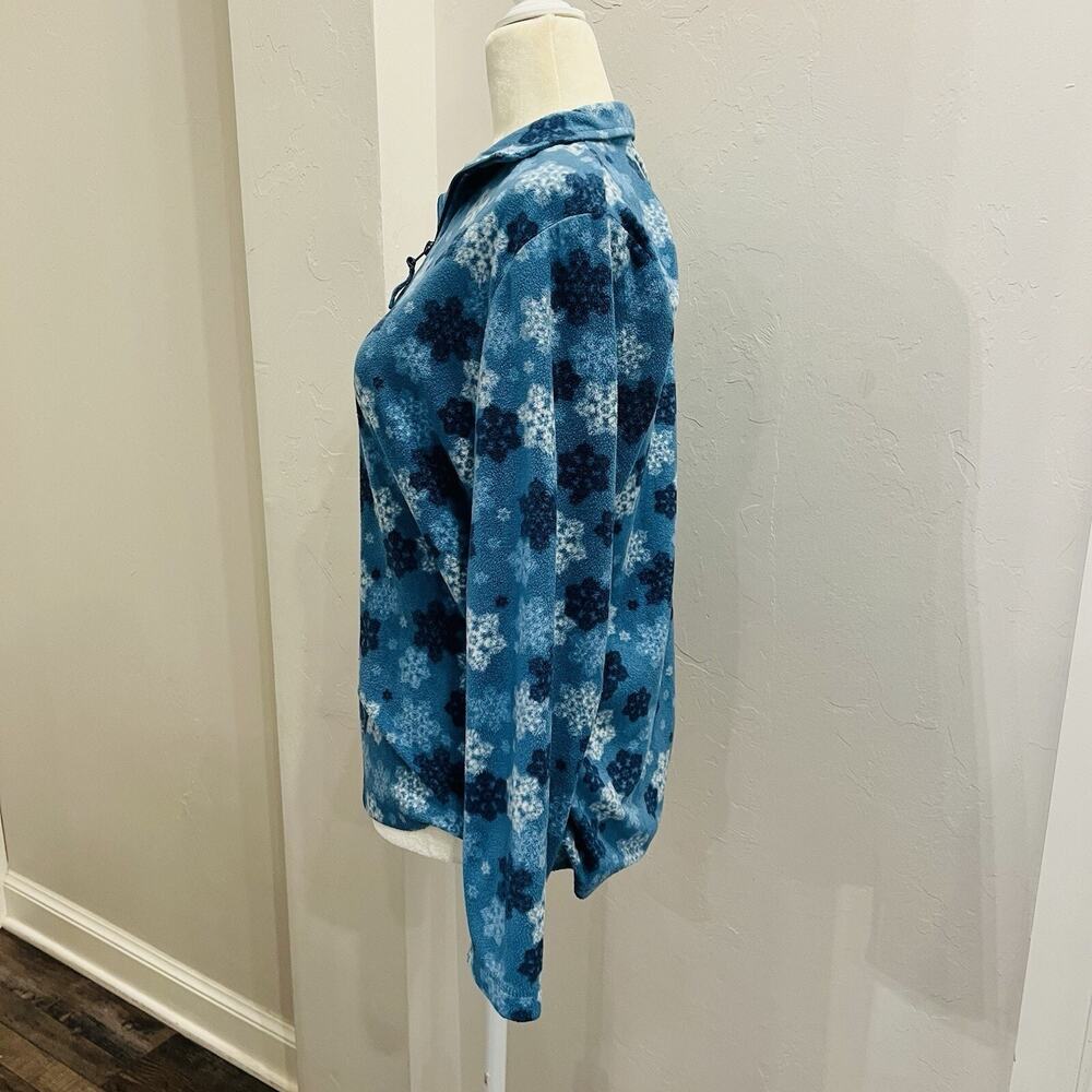 Laura Scott Women's Size M Pullover Fleece 1/2 Zip Snowflakes Print Blue. - Picture 2 of 4